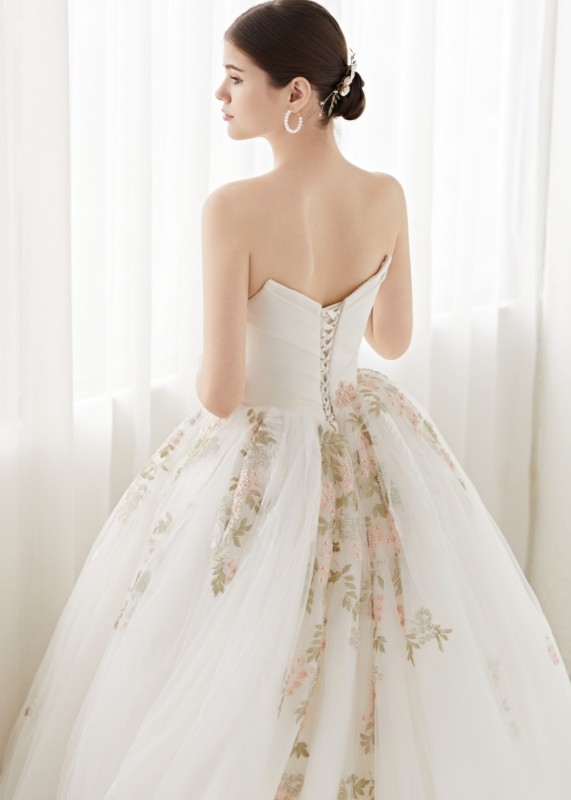 Off Shoulder Ivory Lace Tulle Graceful Wedding Dress