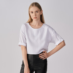 CREW NECK CROPPED TEE