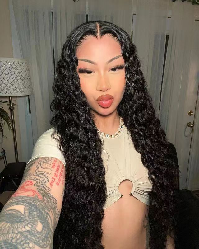 Invisible HD 13×4 Lace Frontal Wigs Deep Wave Curly Pre Plucked Virgin Human Hair Wigs