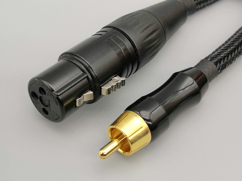 A06 --- Choseal 4N-OFC RCA(M) to XLR(Female) Cable