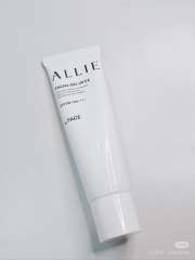 ALLIE嘉娜宝新版防晒