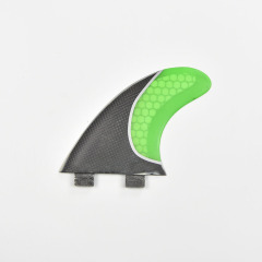 F25313 SURF FIN HONEYCOMB CARBON