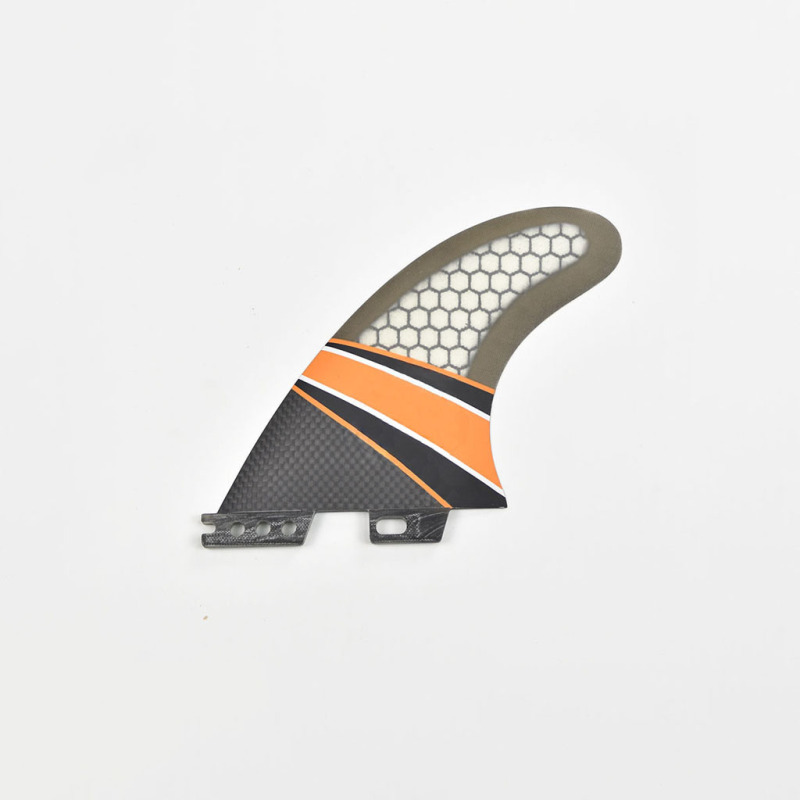 F25306 SURF FIN HONEYCOMB CARBON