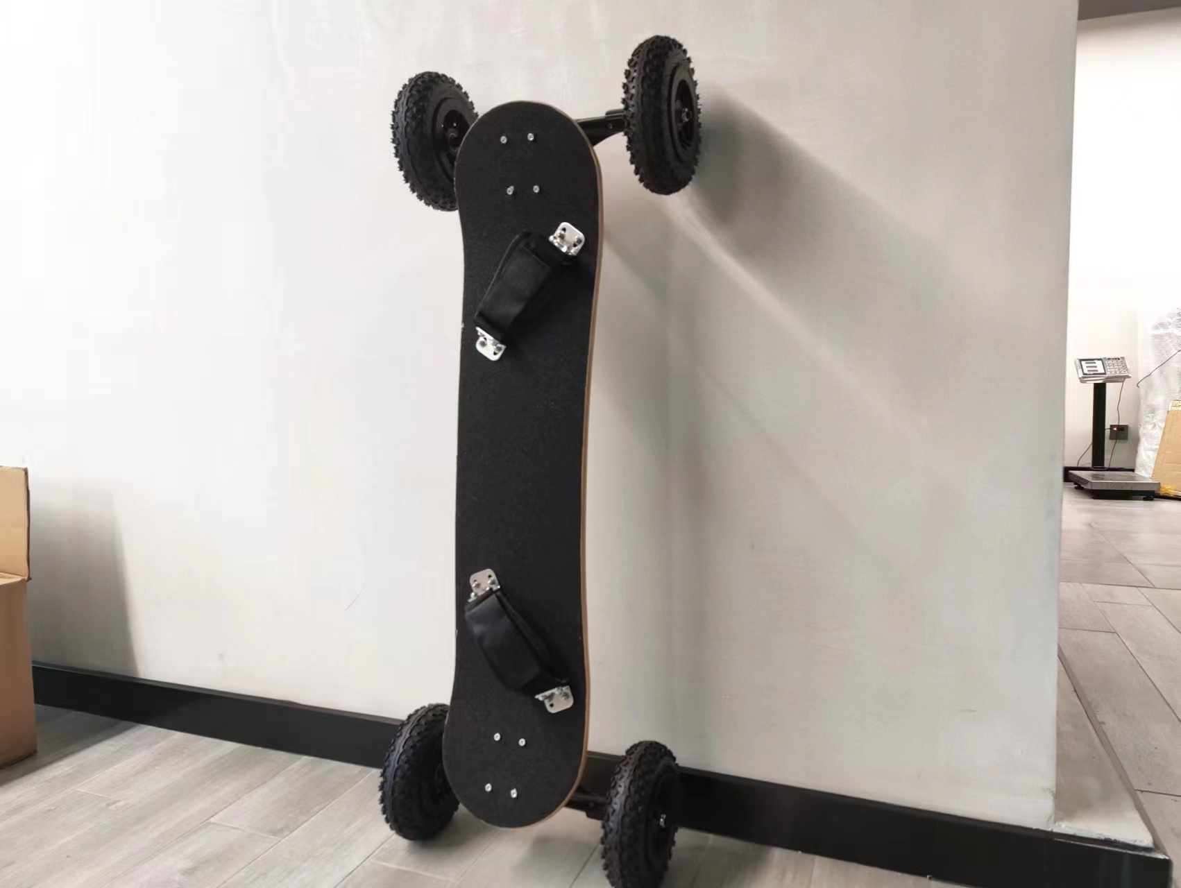 K10001 MOUNTAIN BOARD