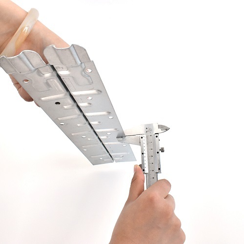 manufacture standard 220mm 190mm thickness1.2mm wood pallet collar hinges
