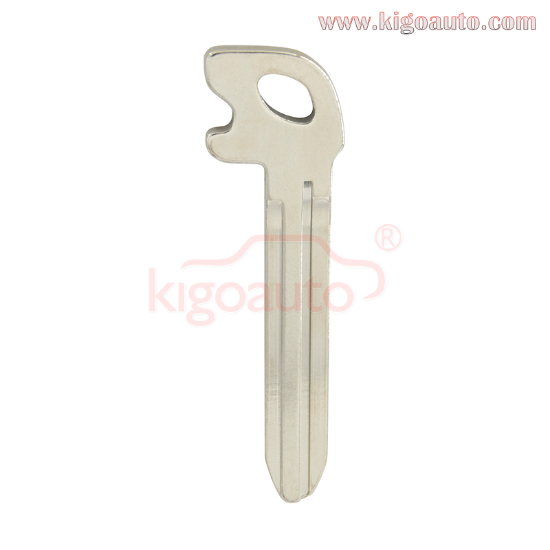 PN 69515-52180 emergency key insert for Toyota Yaris smart key blade