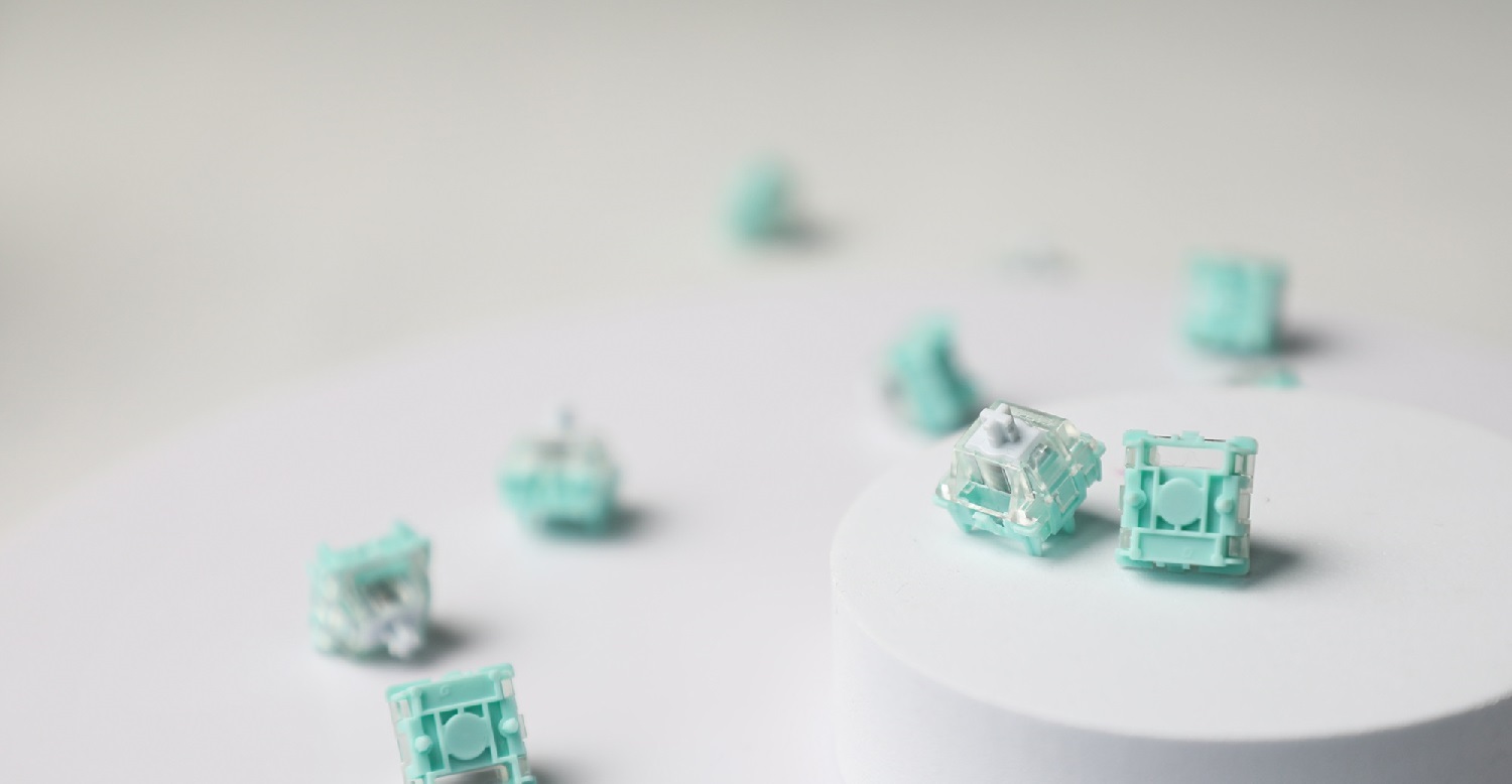 GATERON Magnetic Jade Switch