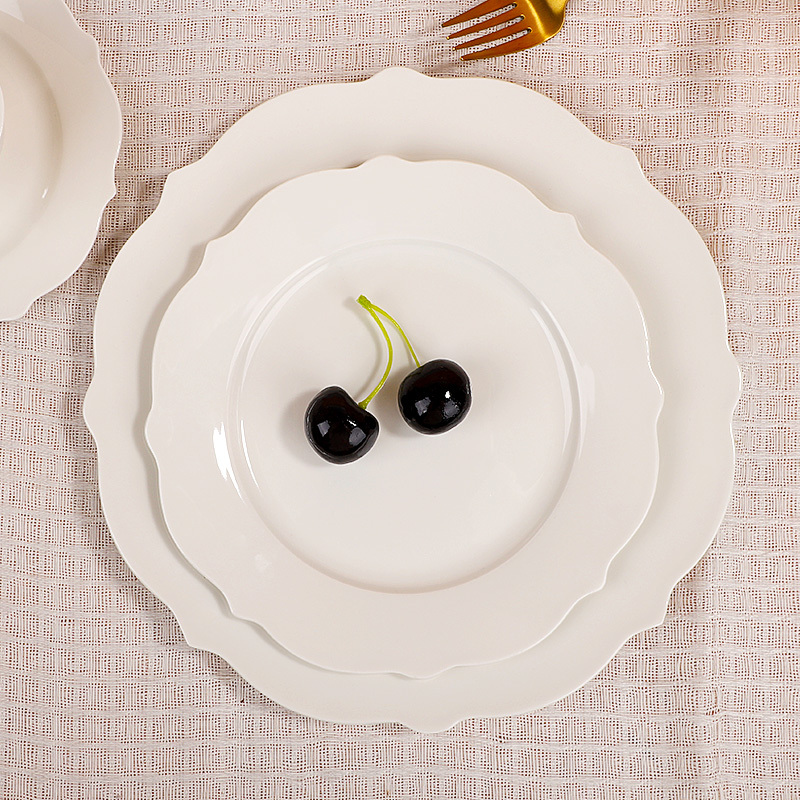Laciness Series Dinner Plate