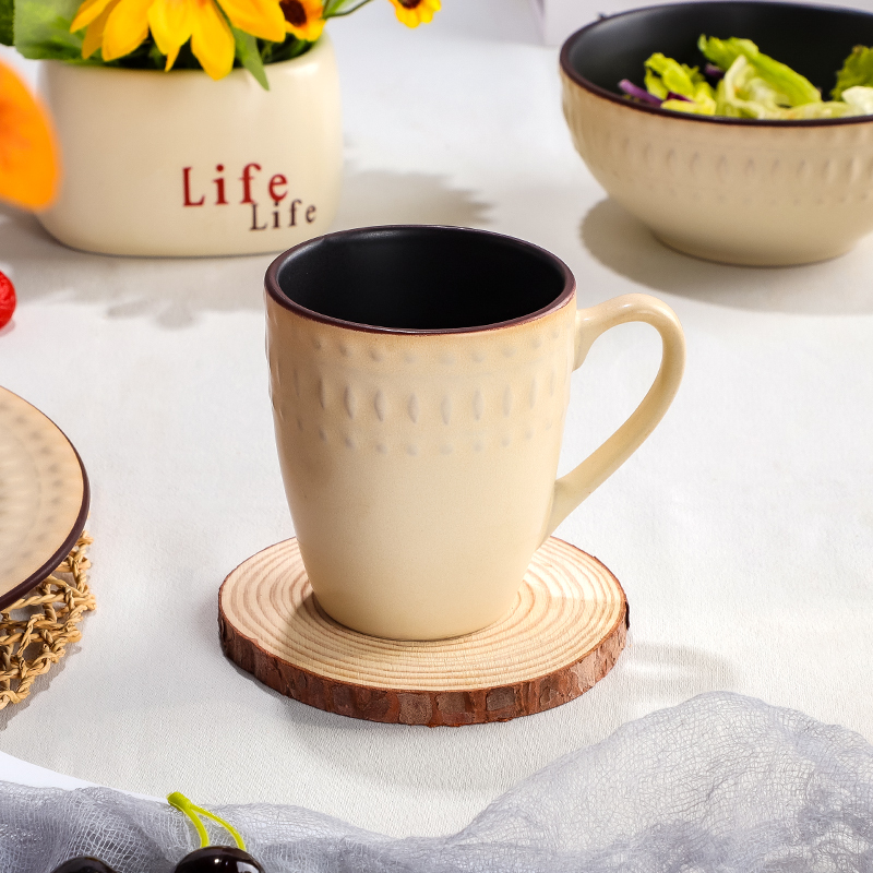 Stoneware dinner set