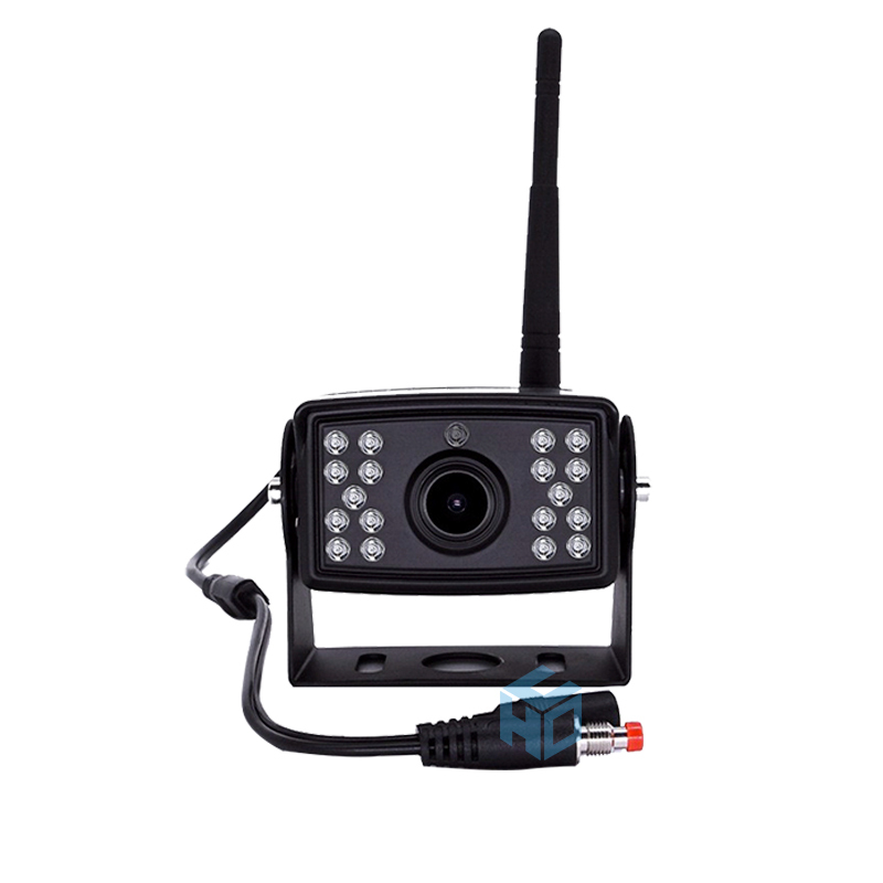 Digital signal wireless four channels car video recorder for truck,bus,trailer