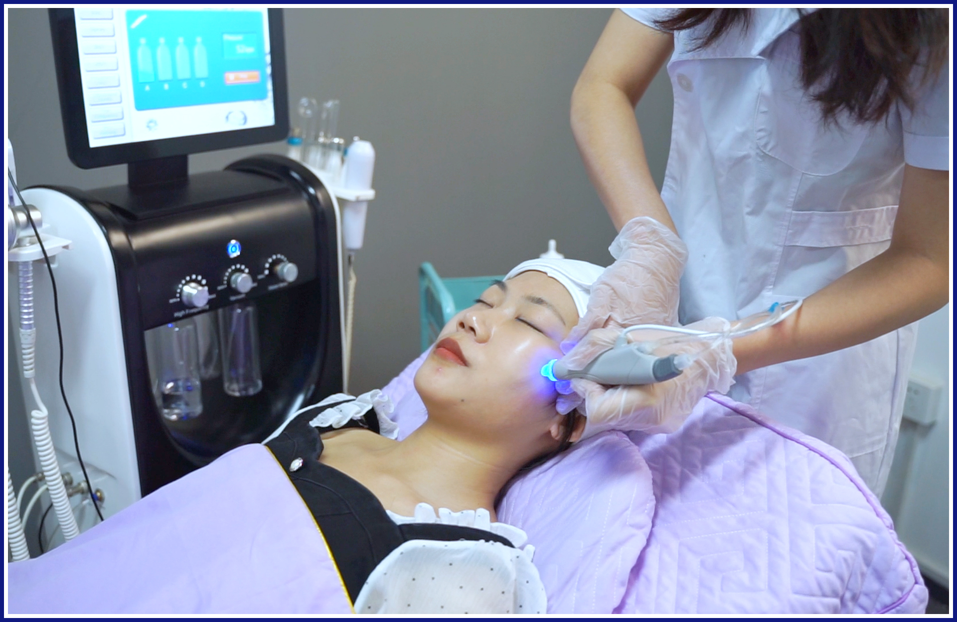 Achieve Youthful Skin with At-Home Facial Machines for Wrinkle Removal