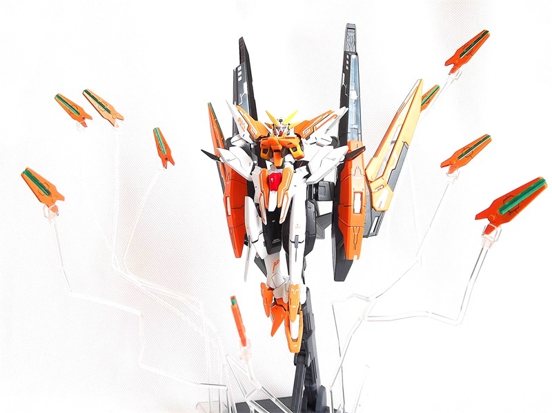 HS Gundam Harute 1/144 HG GN-011