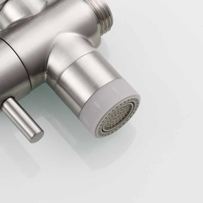 Tecmolog Faucet Diverter Valve M22 x M24 with 2 Flow Aerator, Brass Faucet Splitter Kitchen Faucet to Hose Adapter, SBA021D/SBA021DNA/SBA021DB