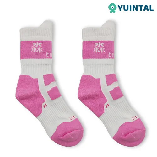 Roller skate socks features – elastic cuff bands, reinforced heel/toe, cushioning zones