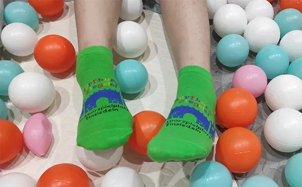 Private label grip socks packaging formats for hanging display, gift sets and compact retail