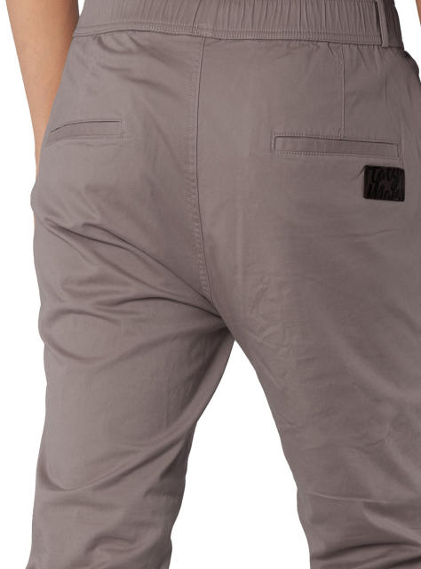 Man Khaki Jogger Pants with Wrinkled Design Slim Fit Mid Grey