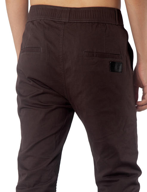 Man Khaki Jogger Pants with Wrinkled Design Slim Fit Coffee