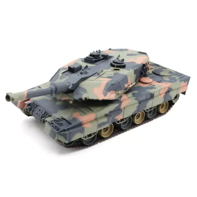 1:24 German Leopard 2 RC tank with infrared battle system