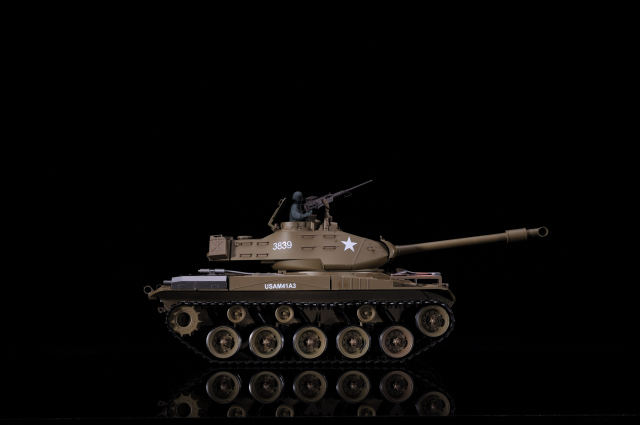 1:16 USA M41 Walking Bulldog RC Tank - Basic version