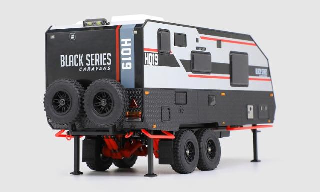 Black Series HQ19 Unpowered Camp Trailer Kit (Unassembled)