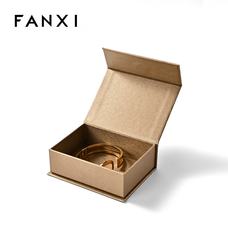 FANXI Customized Magnetic Bracelet Case Ring Earrings Pendant Necklace Box Jewelry Packaging