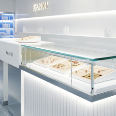 2023 Fanxi New Custom Jewelry Display Set For Bracelet Necklace Ring Exhibitor Organizer Holder Leather Jewelry Display