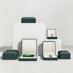 New Arrival Green PU Leather Luxury Jewelry Box Hold Ring Necklace Bangle with Custom Logo Outside and Inside