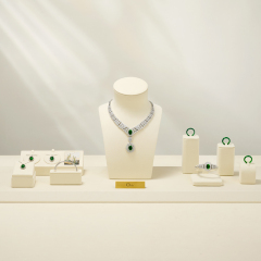 FANXI Jewelry Display for Retail Shop Luxury Microfiber Acrylic Jewelry Display Props Jewelry Dummy White Display Set
