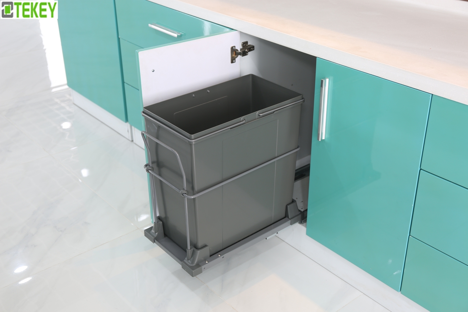 Sliding Out Trash Bin image from the linked page