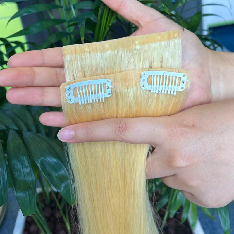 Wholesale PU Seamless Clip In Hair Extensions Straight 613 Blonde Brazilian Virgin Human Hair Clip Ins
