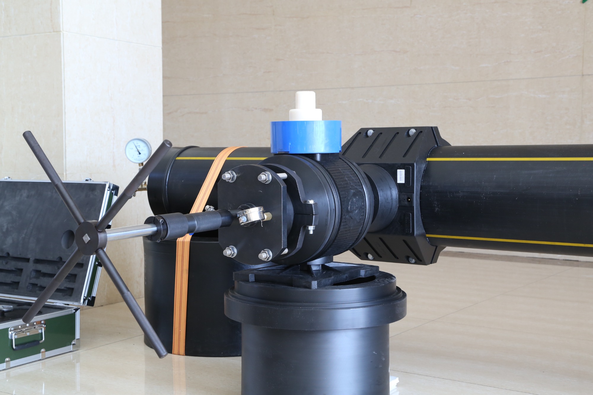 Smart Joint Under Pressure Drilling for gas pipelines