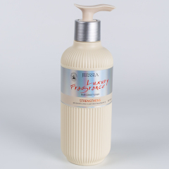 Perfumed Luxury Bath Wash Sets Refreshing Long Lasting Fragrance Soothing Hair Conditioner