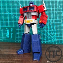 Magic Square Toys MS-B18 Light of Justice Optimus Prime 2021 reissue