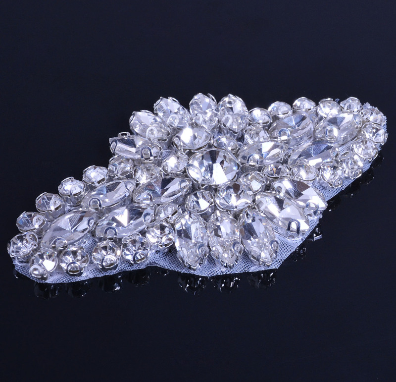 SM164 Crystal Diamante  Rhinestone Applique 1 Piece