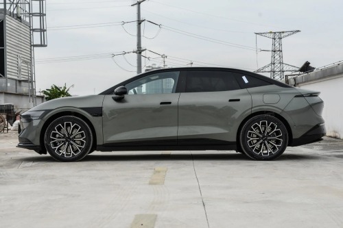 ZEEKR 007 2025款 后驱智驾版 75kWh