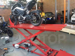 Motorcycle Pneumatic Clamp Scissor Lift 500kg