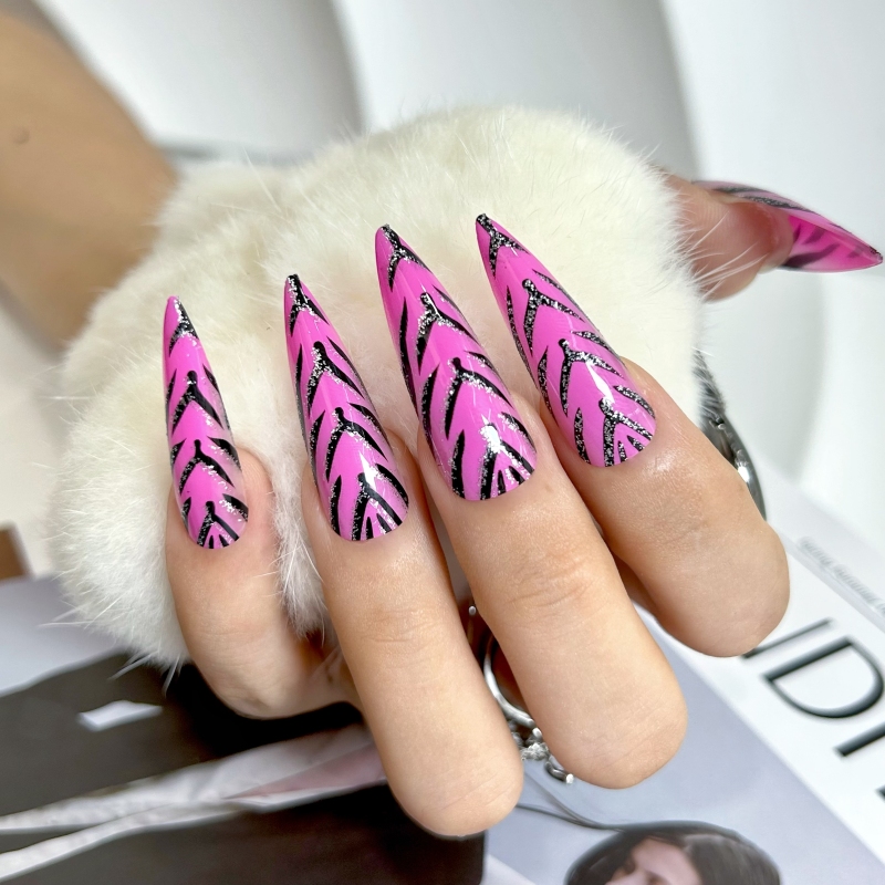 S004 Pink Panther Stiletto