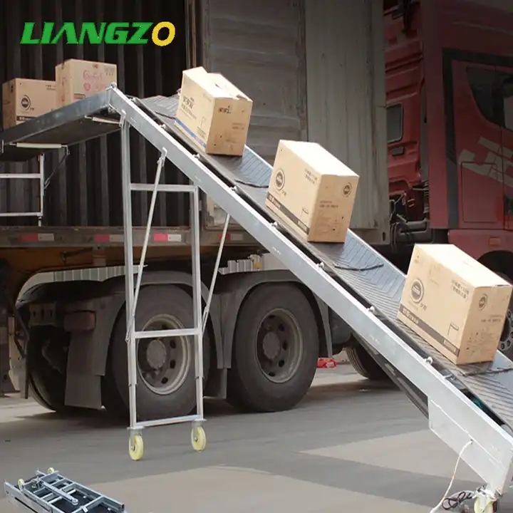 LIANGZO Customized PVC Inclined Angle Custom Belt Conveyor