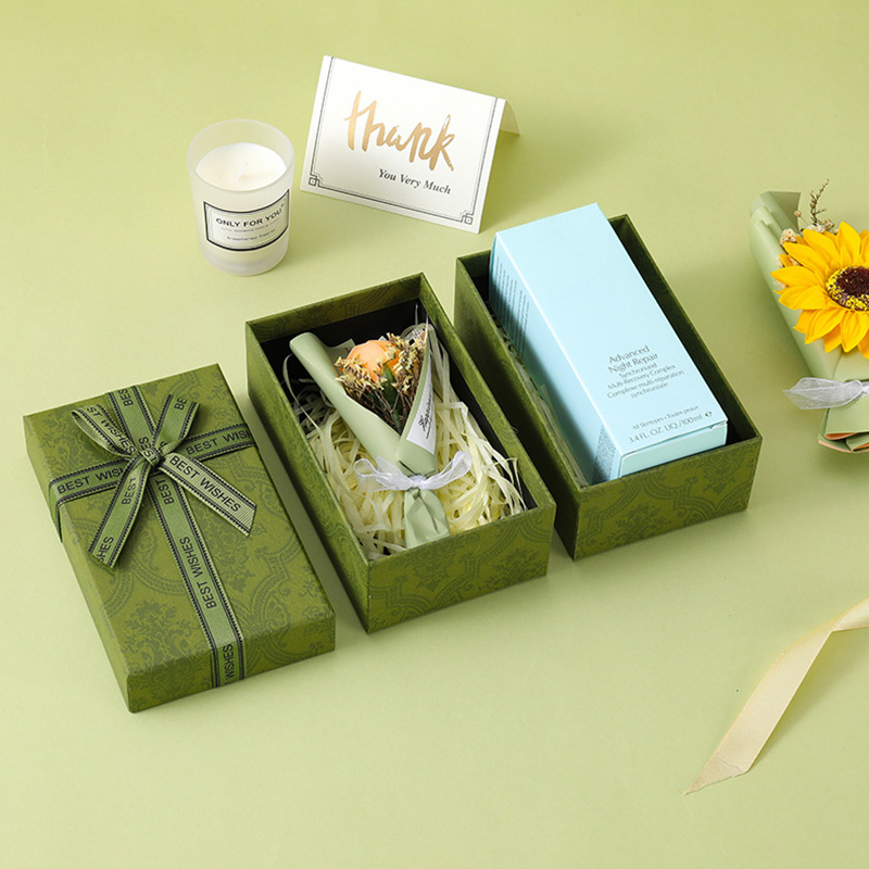 Custom cosmetic packaging lid and base cardboard boxes gift paper boxes