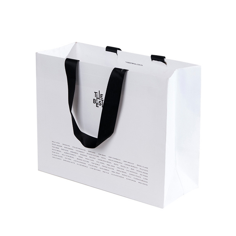 Custom Hot Stamping Logo Spot UV Luxury Black Card Paper Bag With Grosgrain Handle