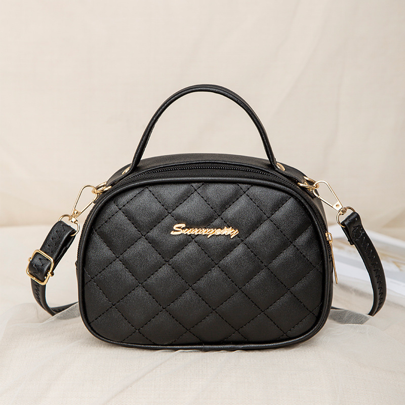Korean style embroidered bag wholesale thread bag oval diamond quilted handbag foreign trade autumn and winter New embroidered crossbody bag women