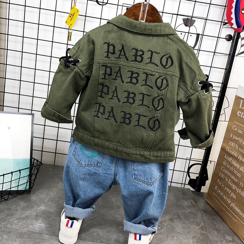 Boys' spring and autumn clothing suit embroidered denim jacket children Korean style solid color children's clothing autumn three-piece suit clothing generation