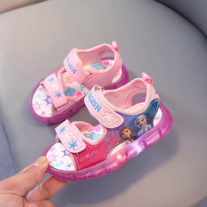 Girls' sandals with lights summer new children's Aisha soft sole shoes Children beach shoes student princess shoes