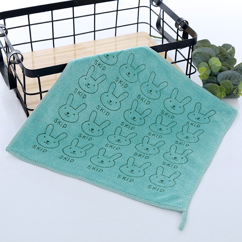 Fiber square towel wholesale 30*30 thick soft absorbent cartoon printed children's small kerchief handkerchief rag wholesale
