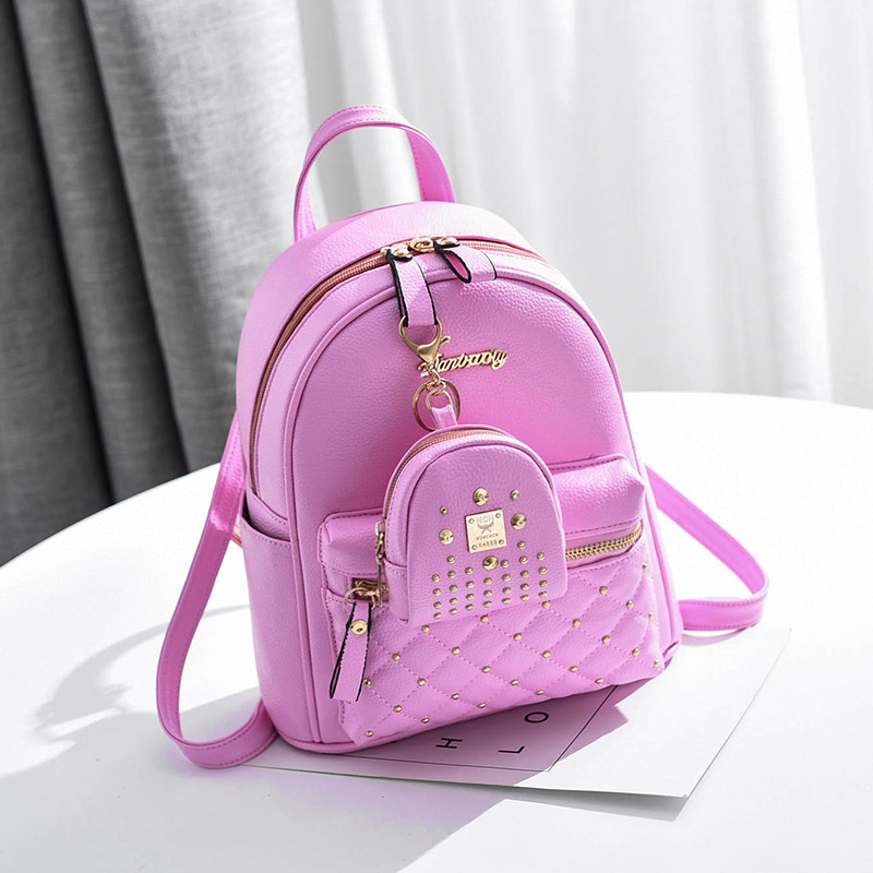 Wholesale Taizhou PU leather women's bag backpack 2019 European and American fashion rivet backpack for students