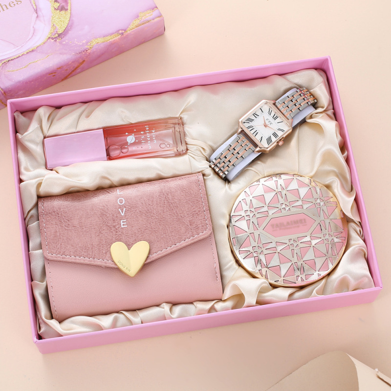 Watch women's Gift Set watch perfume wallet cosmetic mirror festival gift watch pink suit peach heart