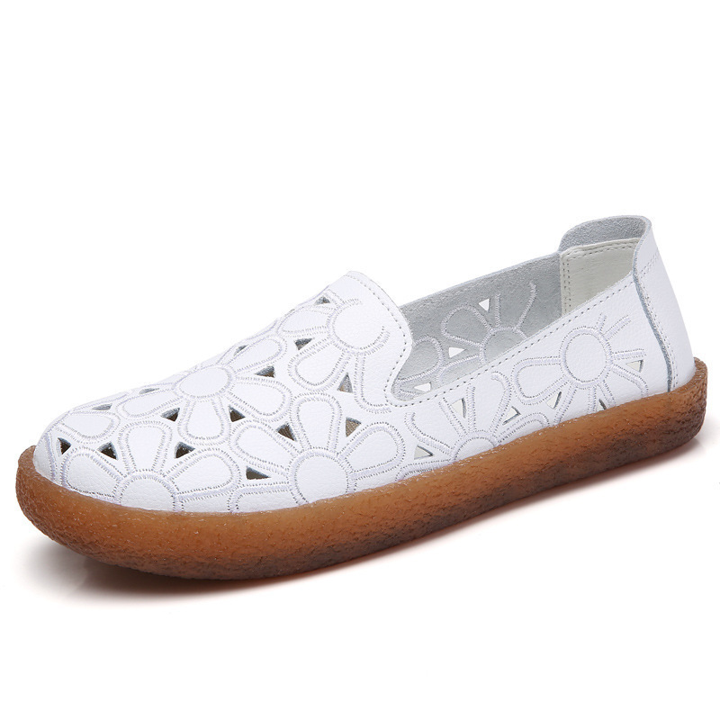 Spot goods Spring, Summer, Autumn New loafers Women's Flat hole white shoes slip-on casual lazybones' shoes couple