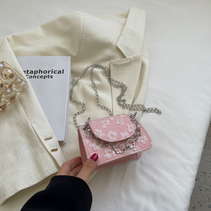 Popular retro mini bag women's new fashion trendy simple chain mini lipstick pack crossbody bag