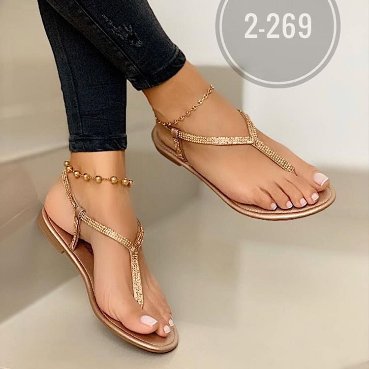 FS039 Wish Popular Foreign Trade Cool Drag Summer New Fashion Rhinestone Flat Bottom Large Size Sandals for Women in Stock