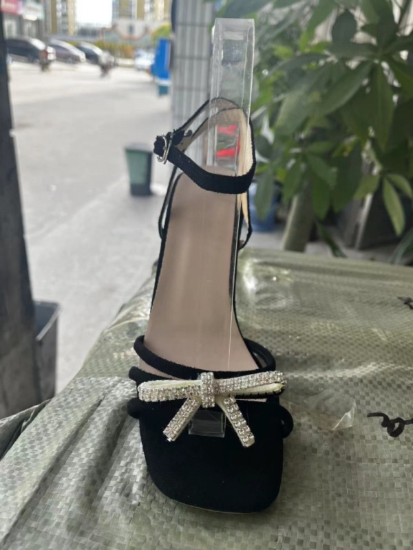 FS022 Summer New European and American Fashion Bow High Heel Women's Shoes Water Diamond Buckle Decoration Square Head Wine Cup and Sandals Wholesale